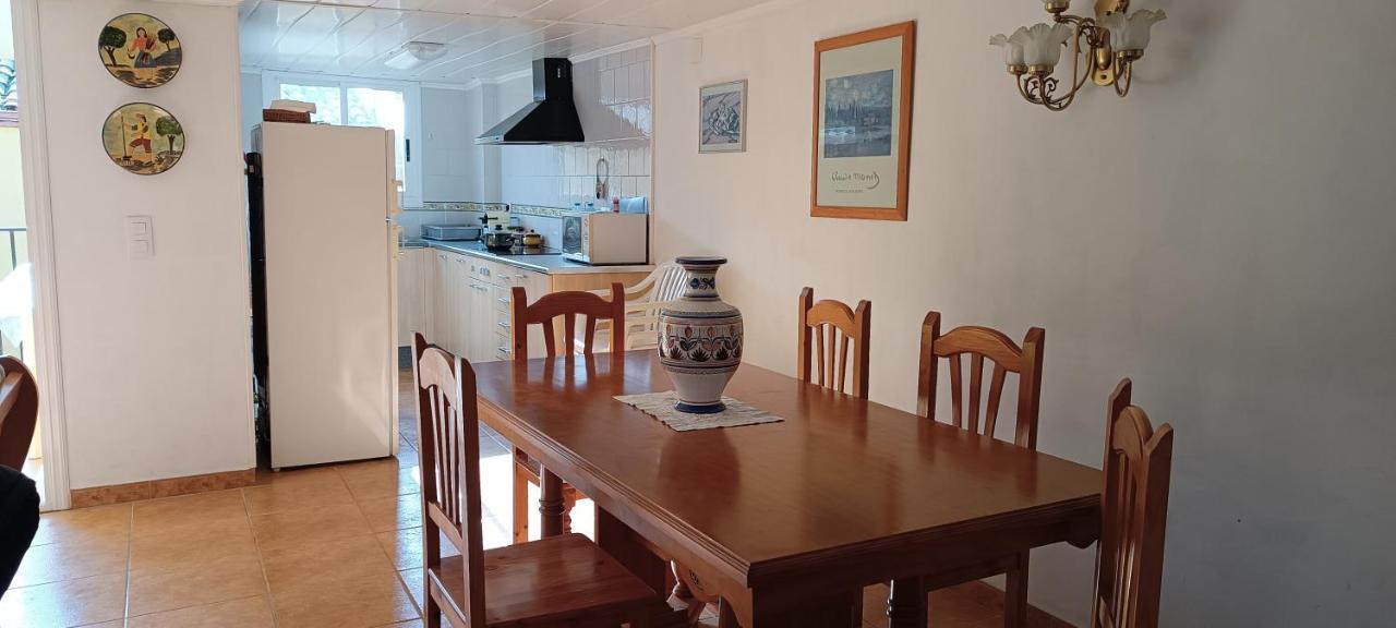 Casa Dolors Villa Ossó de Sió Екстериор снимка